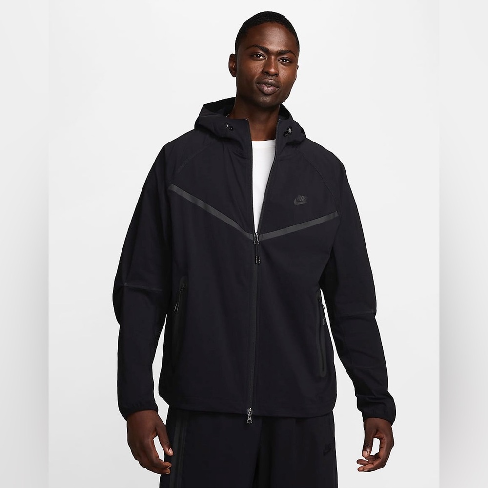 NWT Nike Tech Men's Woven Black Jacket Oversized